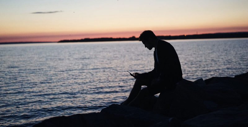 Will Your Cell Phone Throw Off Your Posture?